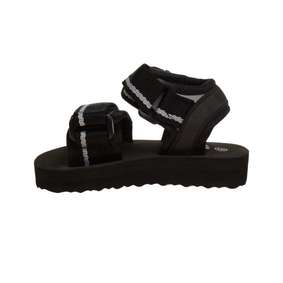 Beverly Hills Polo Club Other - Beverly Hills Polo Club Toddler Sports Sandal